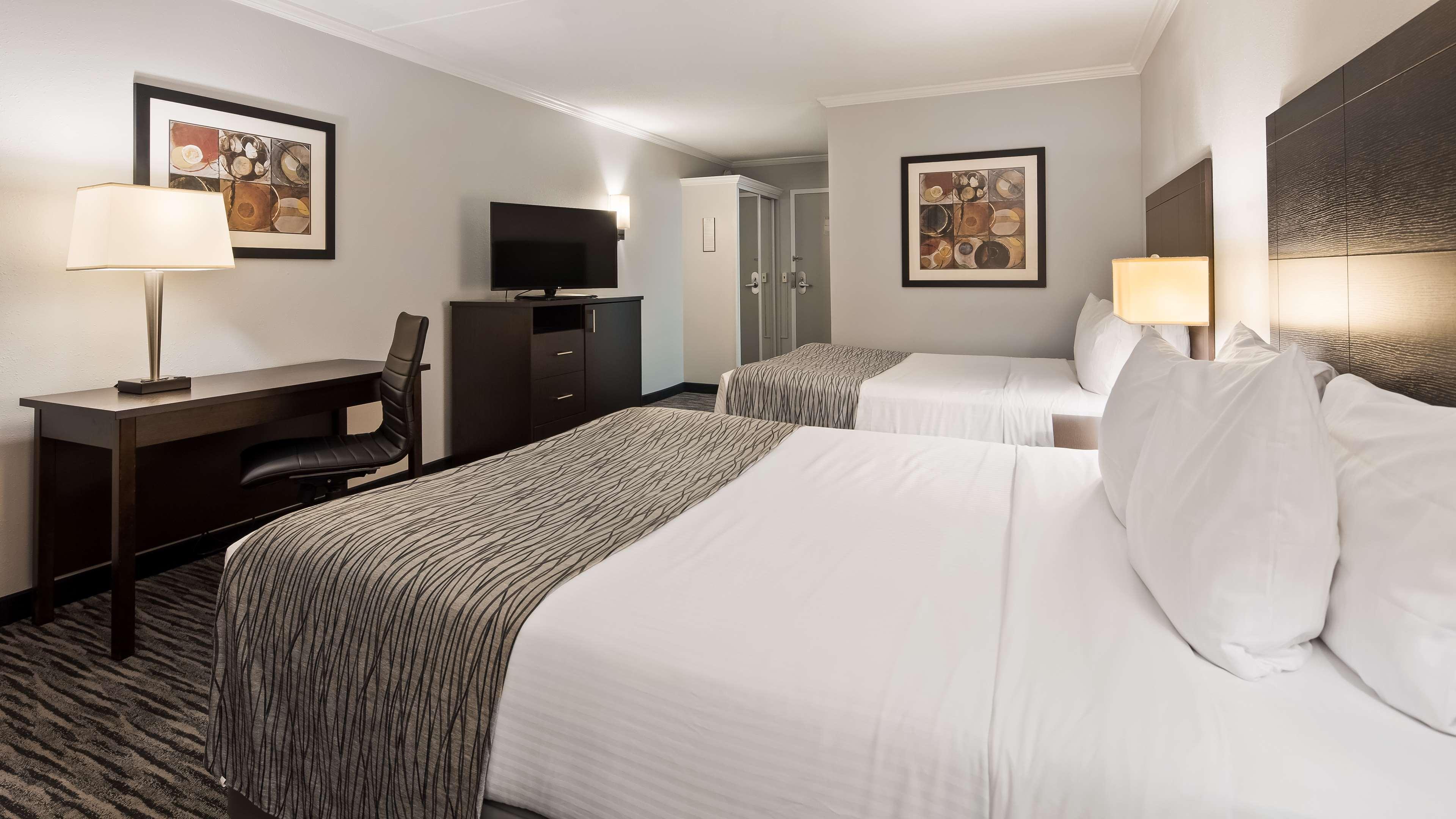 Best Western St Louis Kirkwood Route 66 Windsor Springs Exterior photo